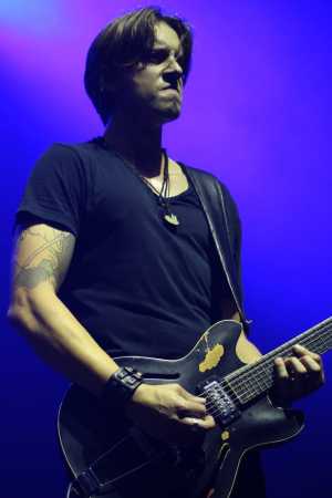 Tracer (AUS) @Paris Le Zénith 06-11-2015